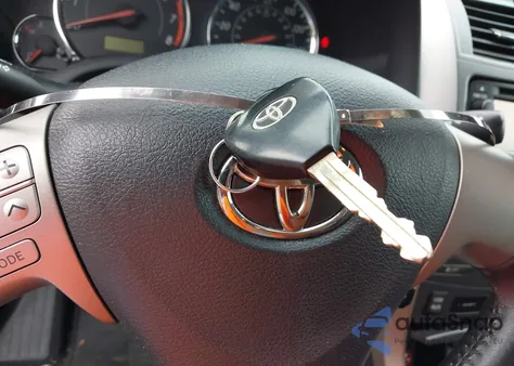 2013 Toyota Corolla S from USA, damaged, VIN 2T1BU4EE8DC015897